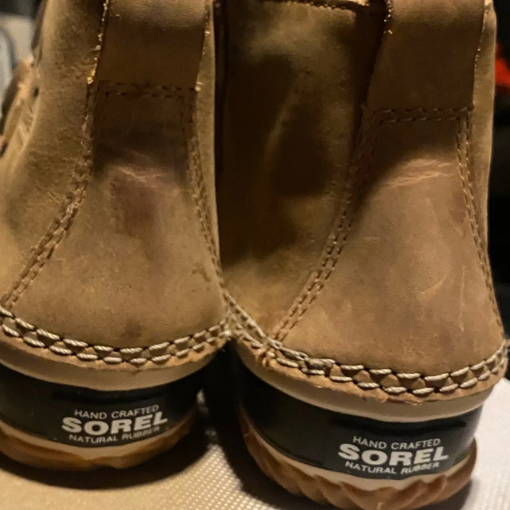 Women's Brown Lace-Up Duck Boots